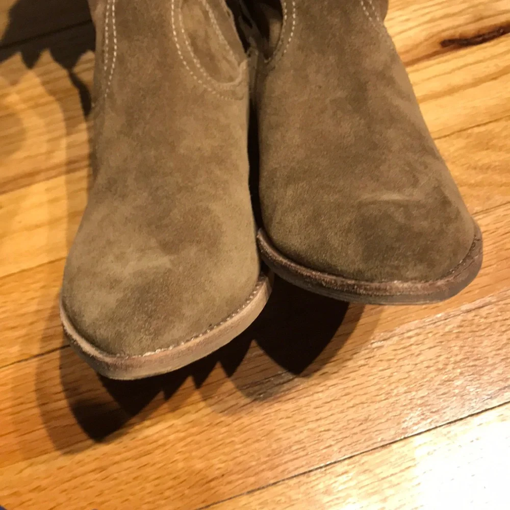 Dolce Vita Cowgirl Western Point Toe Slip On Riding Casual 9 over knee tall tan